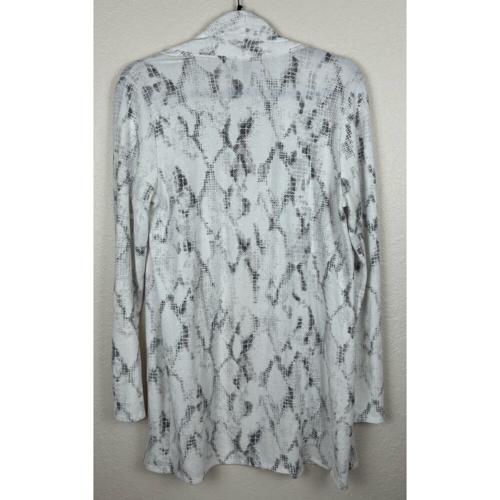 White House Black Market Snakeskin Print Open Cardigan Medium Gray White - Picture 2 of 5